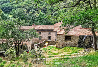 House with terrace 2