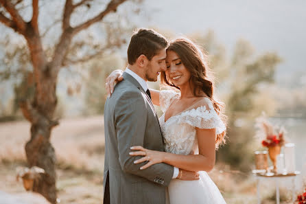 Fotógrafo de casamento Lika Gabunia (likagabunia). Foto de 26 de setembro 2021