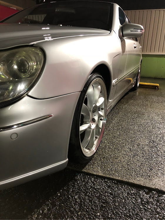 Sクラスセダンの洗車、コーティング・GLOSS MAGICに関するカスタム事例の投稿画像1枚目
