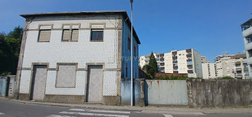 House 2
