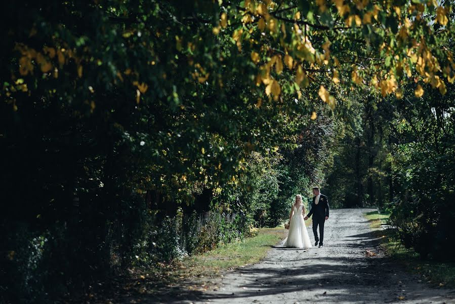 Fotografo di matrimoni Volodimir Lesik (tsembel). Foto del 17 agosto 2020