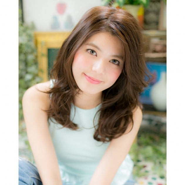 ヘアスタイルに迷ったらコレ 女性らしいコンサバなヘアスタイルはいかが Trill トリル
