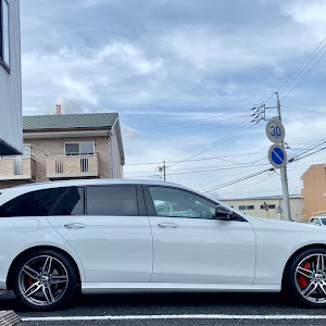 Eクラス ステーションワゴン S213