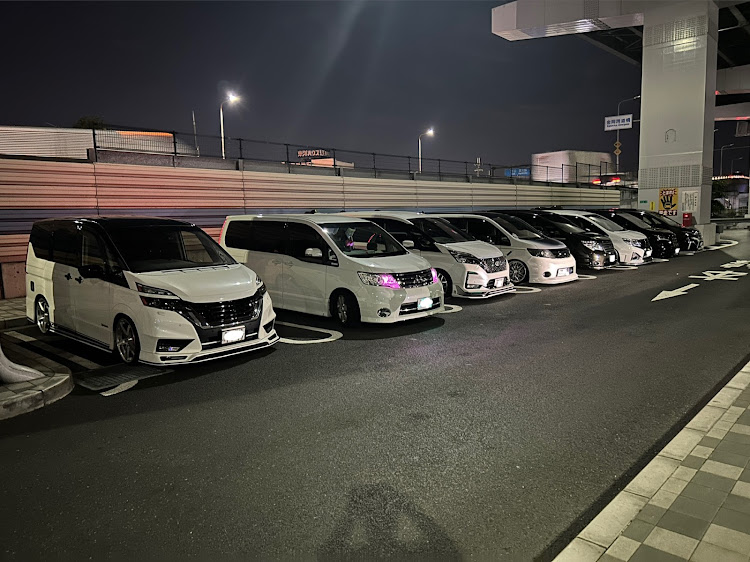 セレナの関西グループさんありがとうございます😊・T-Clan・W.S.Cに関するカスタム事例の投稿画像1枚目