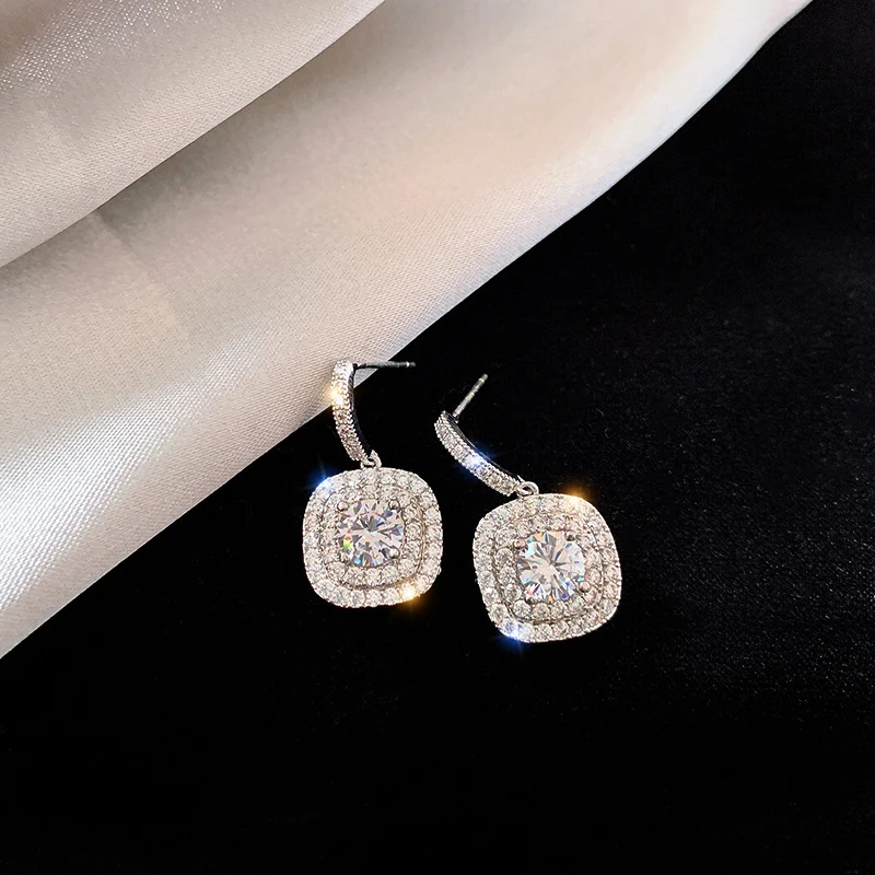 Title 6, Full Diamond Micro-Inlaid Earrings Light Luxury...