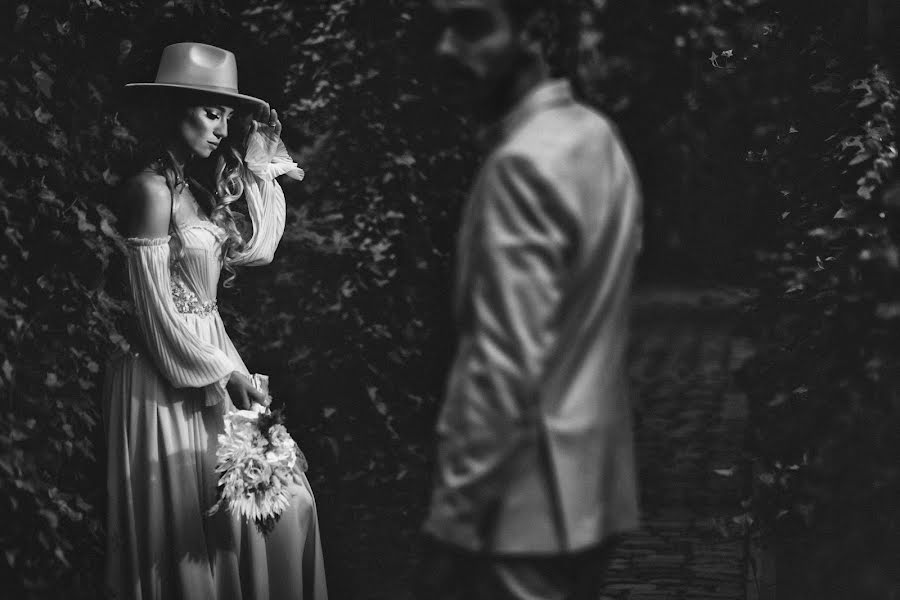婚礼摄影师Nicu Ionescu（nicuionescu）。2023 8月4日的照片
