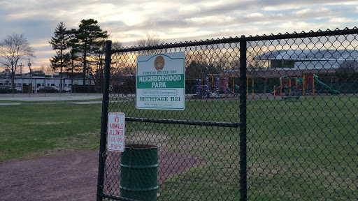 Town of Oyster Bay Neighborhood Park Bethpage