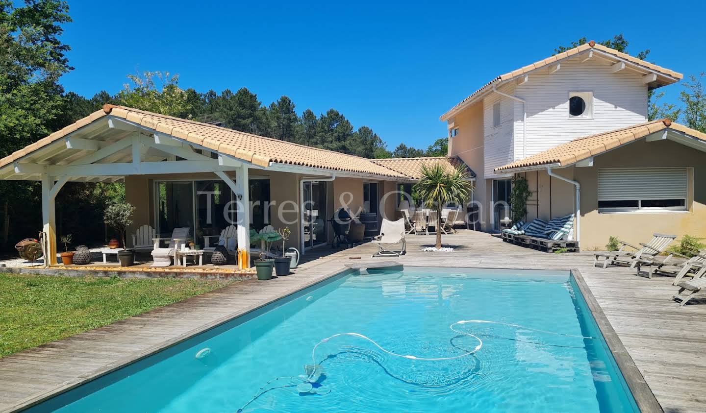 Villa with pool and terrace Seignosse