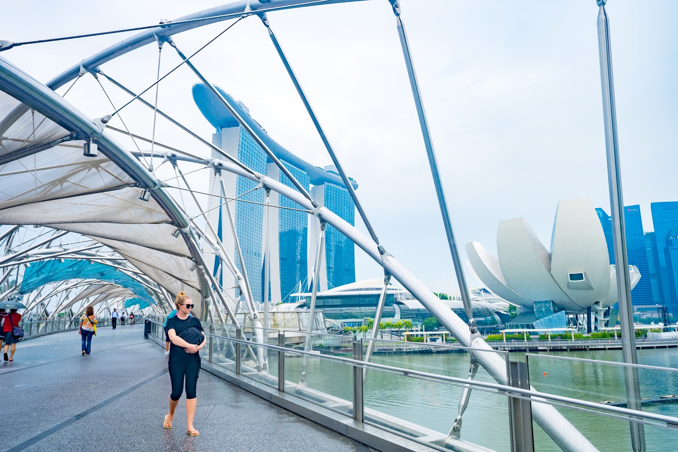 Singapore Helix Bridge1