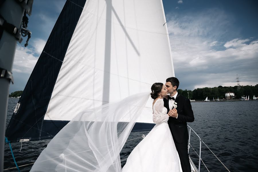 Fotografo di matrimoni Viktoriya Moteyunayte (moteuna). Foto del 22 luglio 2022