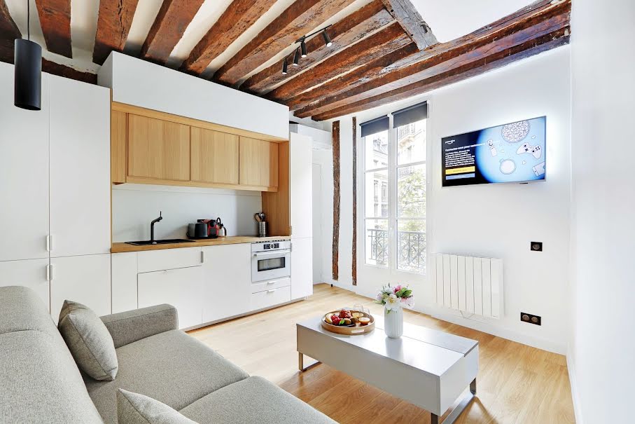 Location meublée appartement 1 pièce 22 m² à Paris 4ème (75004), 2 250 €