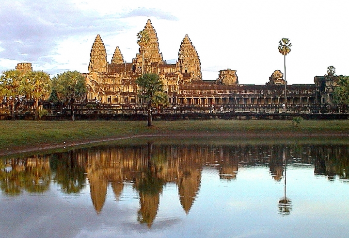 ANGKOR WATT di LOMELLINO37