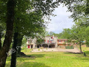 ferme à Cordes-sur-Ciel (81)