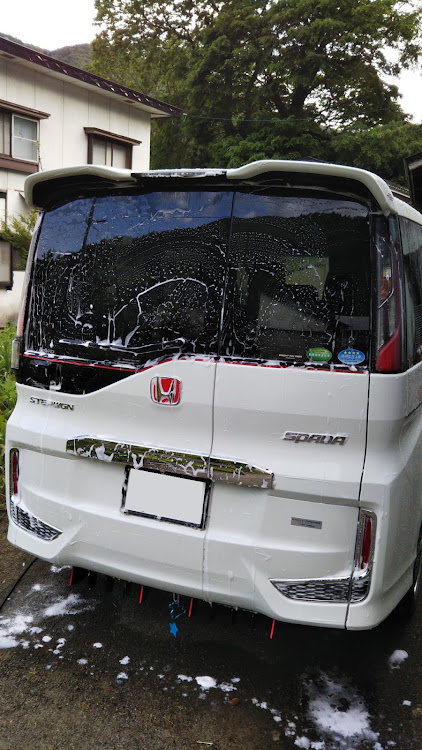 ステップワゴンの鬼滅カラーのカフェオレ・いい歳こいてドキドキの購入・親父の一周忌・洗車は涼しい方が良いに関するカスタム事例の投稿画像2枚目