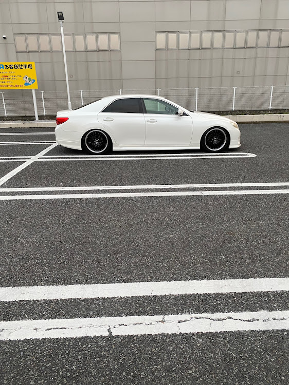 マークXのゆさんが投稿したカスタム事例の投稿画像1枚目