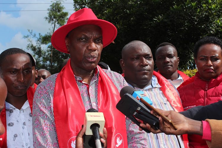 Jubilee party Secretary general addressing journalists in Murang'a town on December 15, 2023.