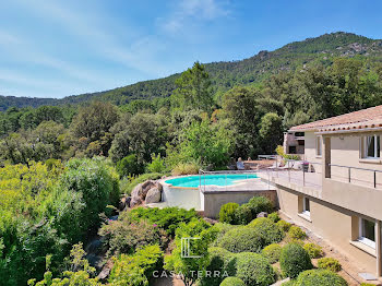 villa à Sainte lucie de porto vecchio (2A)