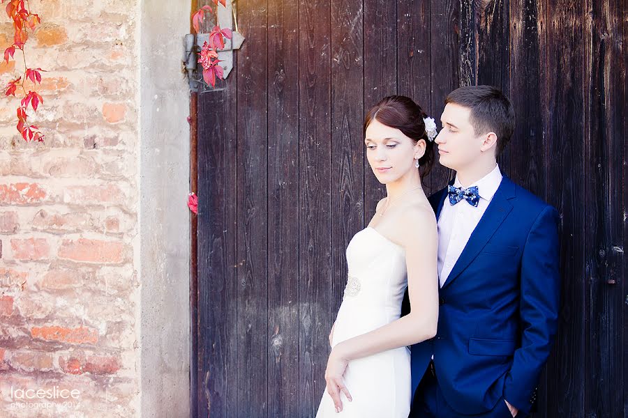 Fotógrafo de casamento Olga Aigner (laceslice). Foto de 2 de novembro 2014