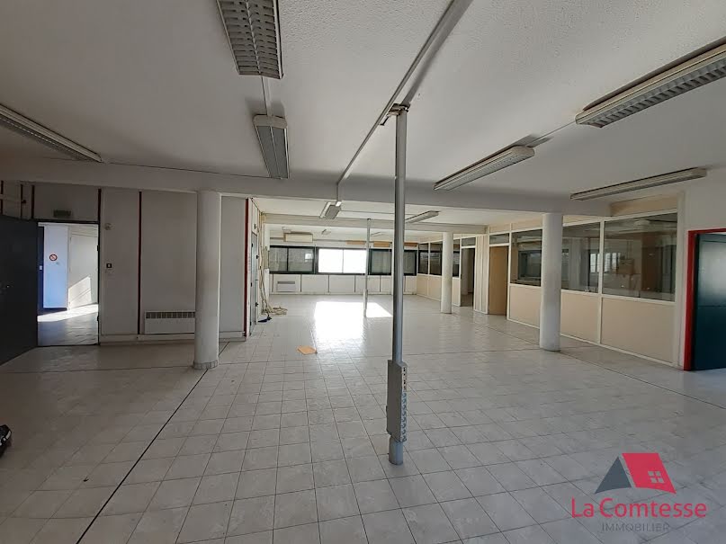 Location  locaux professionnels 4 pièces 102 m² à Marseille 16ème (13016), 979 €