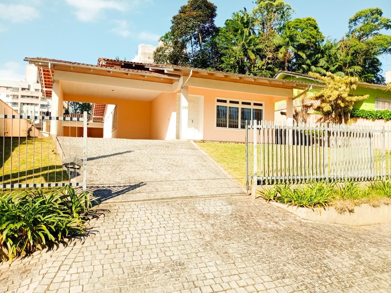 Casas à venda Costa e Silva