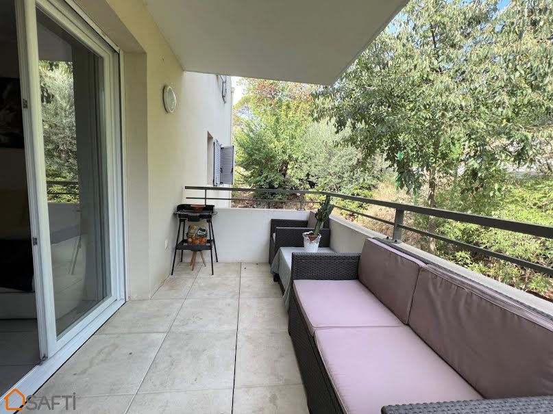 Vente appartement 2 pièces 39 m² à Cuers (83390), 163 000 €