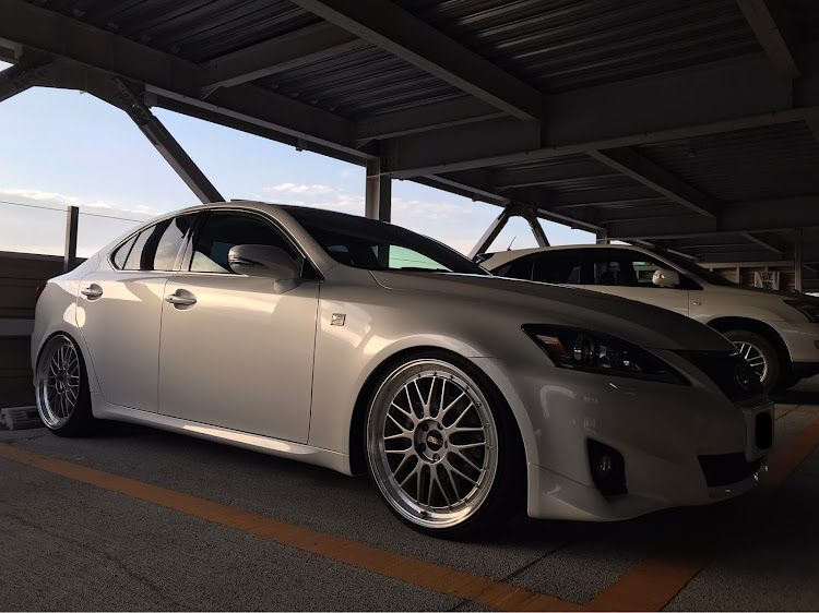 ISのIS・BBS LMに関するカスタム事例の投稿画像1枚目