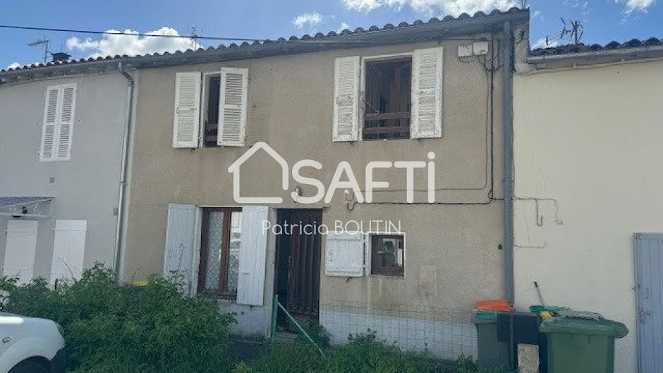 Vente maison 3 pièces 56 m² à Niort (79000), 92 000 €