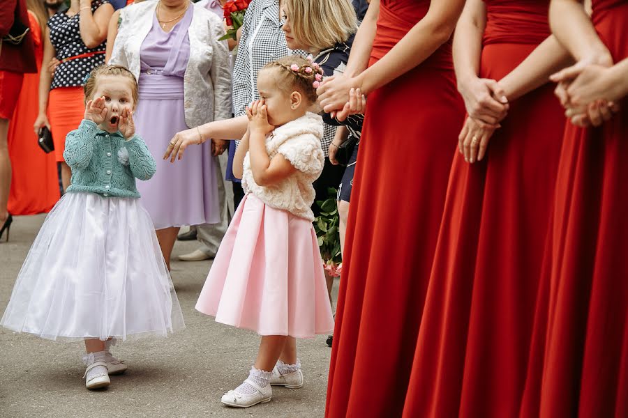 Fotograful de nuntă Evgeniy Golikov (e-golikov). Fotografia din 1 septembrie 2016