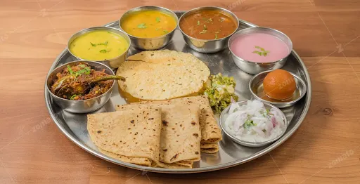 Veg Thali