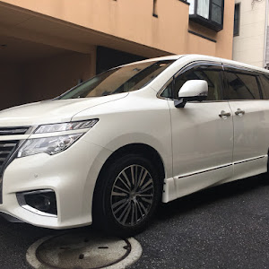 エルグランド E52型