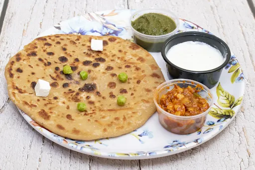 Matar Paneer Paratha