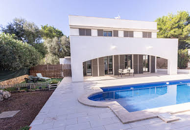 Villa avec piscine en bord de mer 3