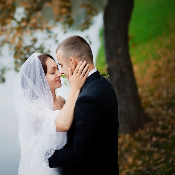 Fotógrafo de casamento Pavel Shevchenko (pavelsko). Foto de 25 de abril 2015