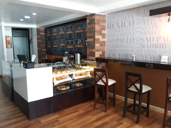 Comentarios y opiniones de 7 Bakery Coffee