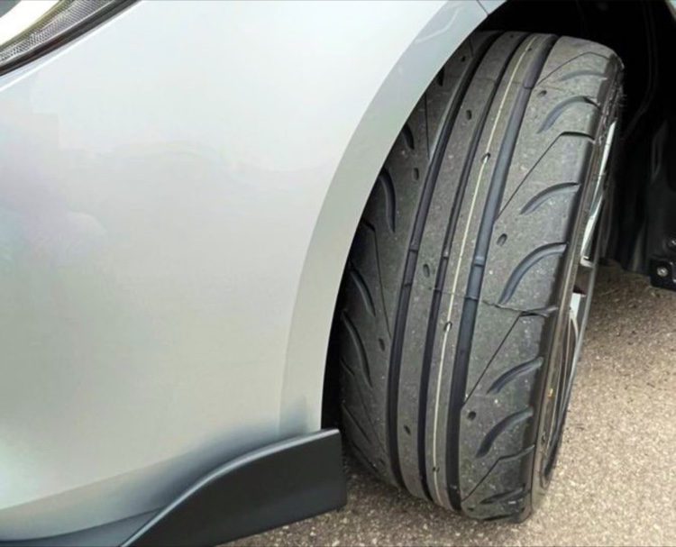 カローラスポーツの６月もよろしくお願いします・洗車・車検どこで受けてる？・オフ会に関するカスタム事例の投稿画像2枚目