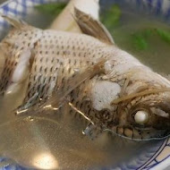 以馬內利鮮魚湯