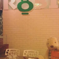 ROBI in house創意料理餐廳