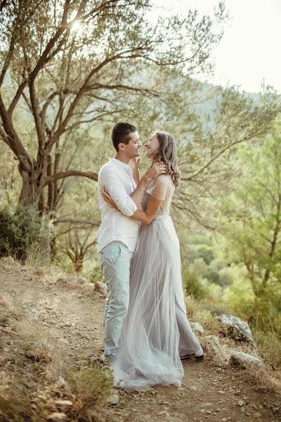 Wedding photographer Julia Ganch (juliaganch). Photo of 28 April 2019