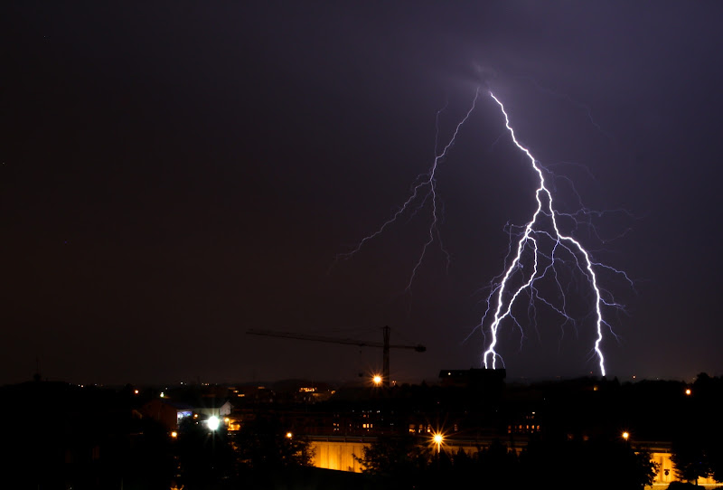 Il tridente elettrico di utente cancellato