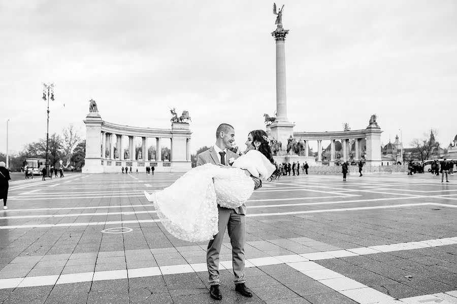 Fotografer pernikahan Denis Glushko (denyshlushko). Foto tanggal 23 Maret 2023