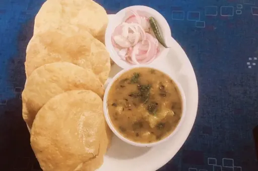 Punjabi Chole Poori