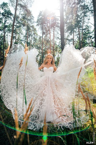 Fotógrafo de casamento Alex Gordias (alexgordias). Foto de 2 de agosto 2016