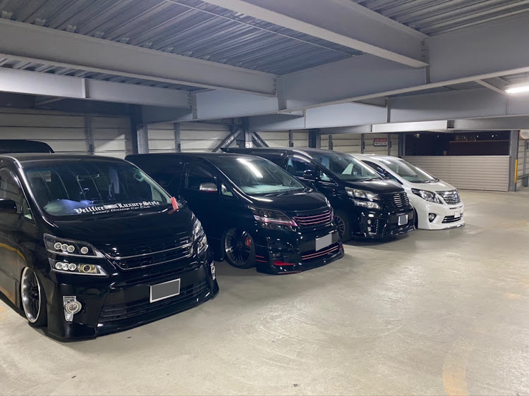 アルファードの車高短組合 AL.VELL軍団・空力部隊・エアサスはモテるらしい・エアサスリモコン・シーズンオフ間近に関するカスタム事例の投稿画像7枚目