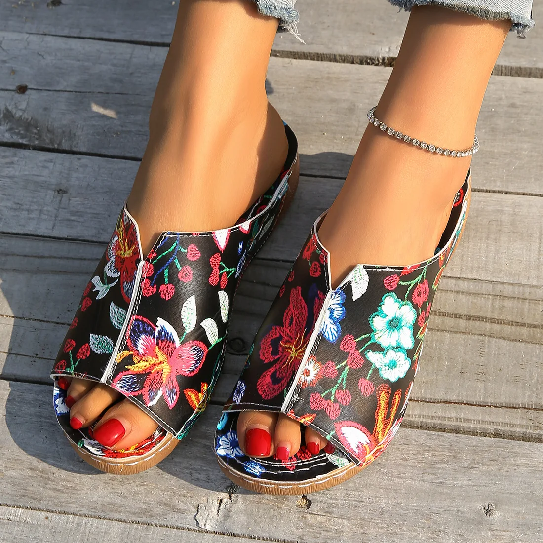 Title 23, Sandalias de cuña peep toe fáciles de poner, el...