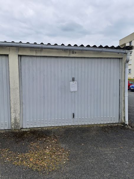 Vente parking  16.6 m² à Clermont (60600), 14 000 €