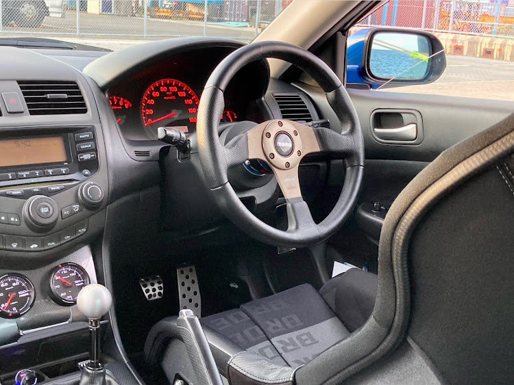 アコード ユーロRの霞埠頭・ドライブ・海と愛車に関するカスタム事例の投稿画像2枚目