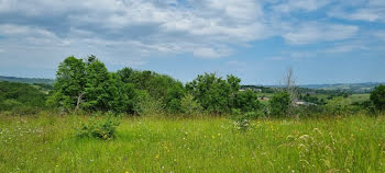 terrain à Saint-Aulaire (19)