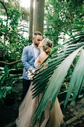 Fotógrafo de casamento Elena Trusova (raspberry). Foto de 3 de março 2019