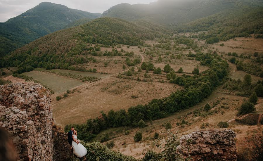 Wedding photographer Kovacs Levente (klpictures). Photo of 12 September 2023