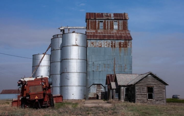 Old farm di Alida Lazzaro